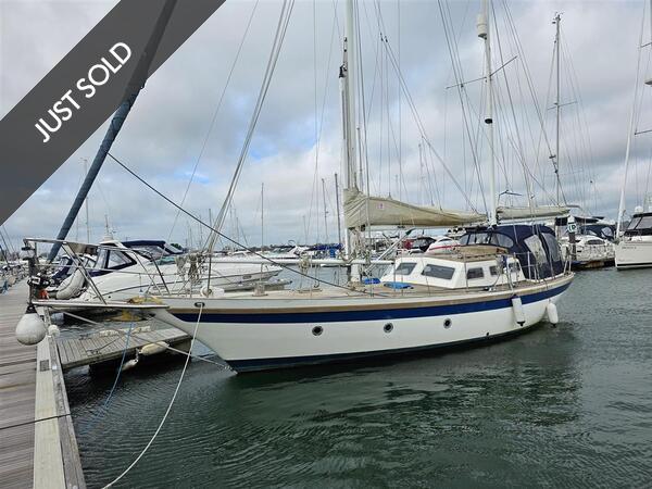 1986 Endurance 37 for sale at Origin Yachts